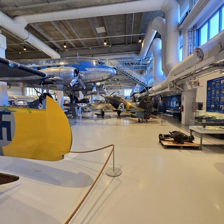 Flugzeugmuseum Mittelfinnland – Foto 36
